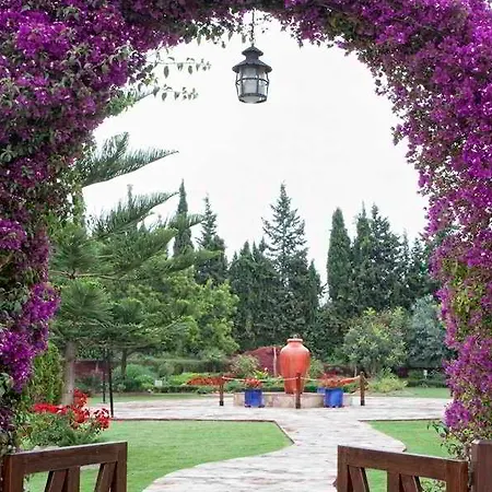 酒店 Cortijo Chico Malaga Airport 4*