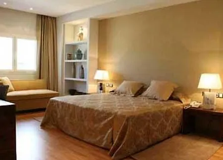 Cortijo Chico Malaga Airport 酒店 4*